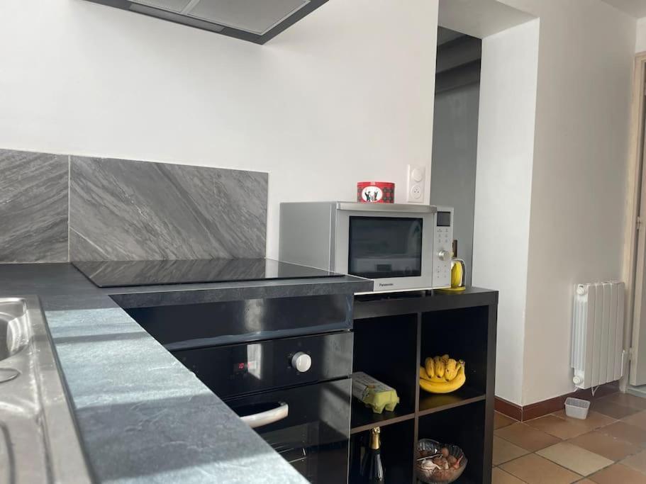 Charmante Maison, Coeur De Bourg Bazouges-la-Pérouse Zewnętrze zdjęcie